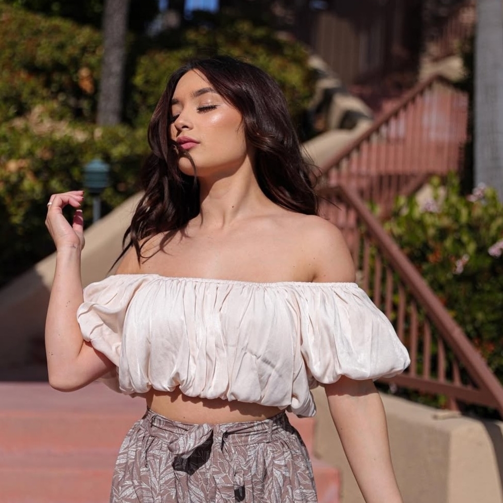 Elegant Off-Shoulder CroppedCream Top